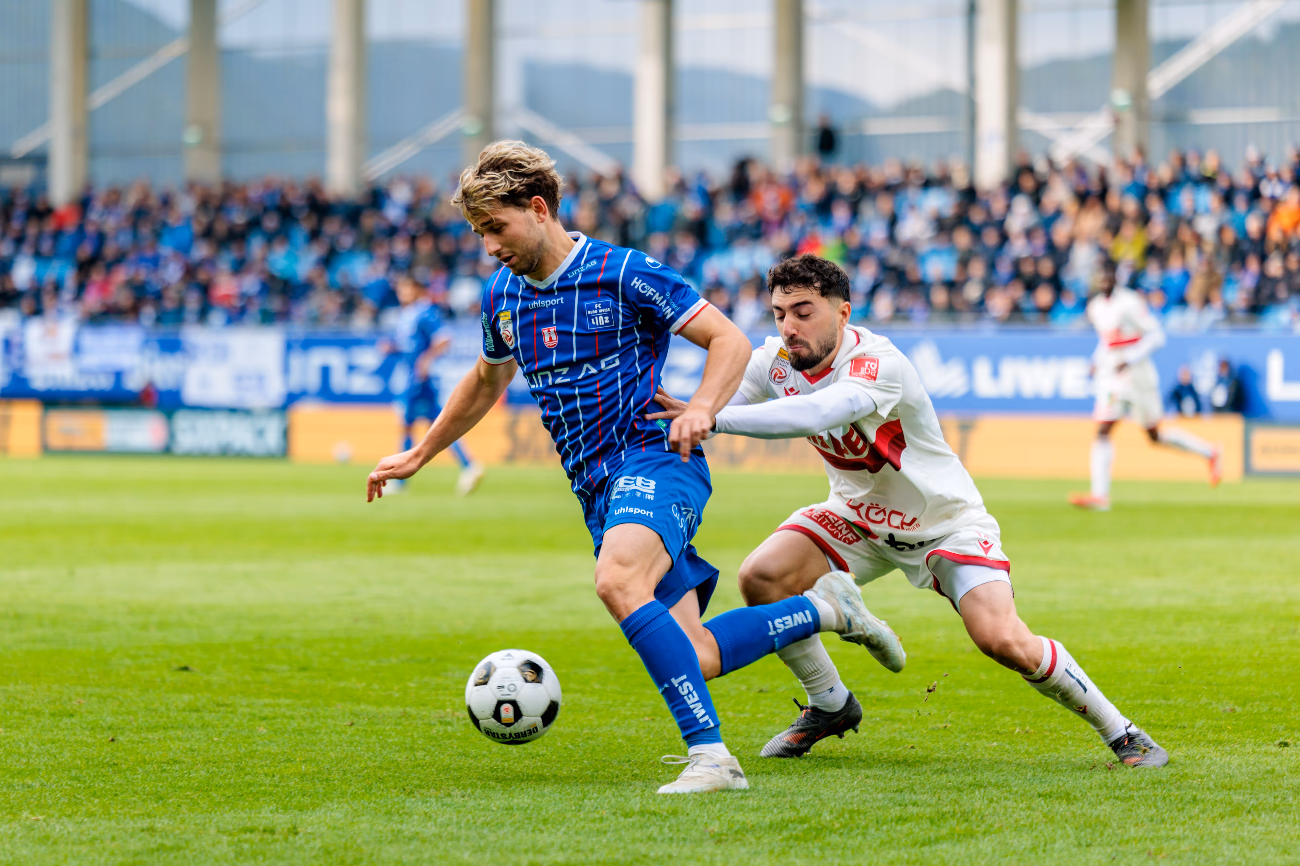 Tränen in Linz, Jubel bei den Rotjacken: GAK schießt Blau-Weiß in die 2. Liga